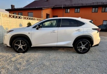 Lexus NX I SUV 300h 197KM 2016 Lexus NX Lexus NX 300h F Sport AWD 2.5 Hybryda 197KM, zdjęcie 23