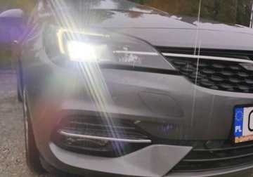 Opel Astra K Sportstourer Facelifting 1.2 Turbo 130KM 2021 Opel Astra 2021r, SALON POLSKA. 1.2 Benzyna. Uszkodzony prawy tyl. Jezdzi., zdjęcie 18