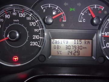 Fiat Punto Grande Punto Hatchback 5d 1.4 8v 77KM 2009 Fiat Punto II wł, zdjęcie 30