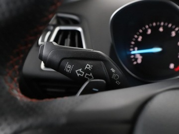 Ford Kuga III 2019 Ford Kuga automat skóra/alcantara navi klima auto, zdjęcie 31