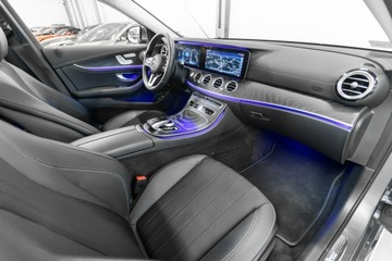 Mercedes Klasa E W213 Limuzyna 2.9 400d 340KM 2018 Mercedes E 400 Distronic. Burmester. Panorama., zdjęcie 19