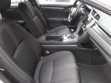 Honda Civic X Hatchback 5d 1.0 VTEC Turbo 129KM 2017 Honda Civic 1.0 VTEC Turbo, Salon Polska, zdjęcie 8