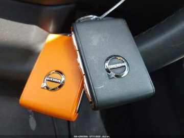 Volvo XC60 II 2022 Volvo XC 60 2022 Volvo XC60 B5 AWD Momentum 2.0 Benzyna 247KM, zdjęcie 9