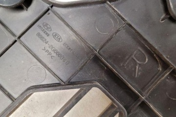 PRAVÝ VÝZTUHA ZADNÍHO NÁRAZNÍKU KIA MAGENTIS (MG) 866242G000 2.0L DIESEL 100KW