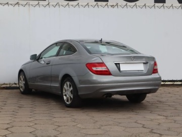 Mercedes Klasa C W204 Coupe 180 BlueEFFICIENCY 156KM 2013 Mercedes C C 180, Automat, Skóra, Klima, zdjęcie 3