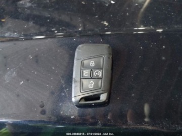 Volkswagen Tiguan II 2022 Volkswagen Tiguan 2022 Volkswagen Tiguan 2.0T SE 4MOTION 2.0 Benzyna 184KM, zdjęcie 14