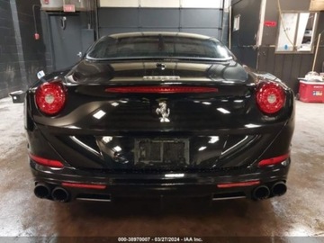Ferrari California 2017 Ferrari California T 2017 3.9l 3.9 Benzyna 553KM, zdjęcie 3