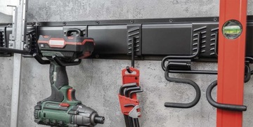 SGH9 HAK GARAŻOWY GOLIAT UCHWYT WIESZAK ŚCIENNY NA NARZĘDZIA KABLE 140X38MM