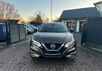 Nissan Qashqai II Crossover Facelifting 1.7 dCi 150KM 2019 Nissan Qashqai Swiezo sprowadzony Ubezpieczony Zarejestrowany 1.7, zdjęcie 2