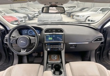 Jaguar F-Pace SUV 3.0 V6 380KM 2017 Jaguar F-Pace 4x4 3.0 BENZ 380 KM BDB STAN Warszawa 3.0 Benzyna 380KM, zdjęcie 5