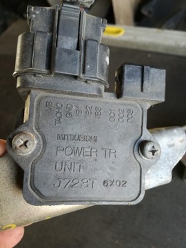 MITSUBISHI PAJERO II 1991 - 1999 ROK 3.0 V6 MODUL ZAPALOVACÍ J723T