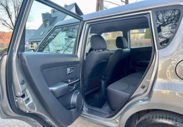 Kia Soul I Crossover 1.6 CRDI VGT 128KM 2011 Kia Soul Kia Soul 1.6 CRDI L 1.6 Diesel 128KM, zdjęcie 21