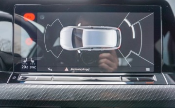 Volkswagen Golf VIII Variant 1.5 eTSI 150KM 2023 Volkswagen Golf Volkswagen Golf 1.5 eTSI MHEV R-Line DSG 1.5 Benzyna 150KM, zdjęcie 17