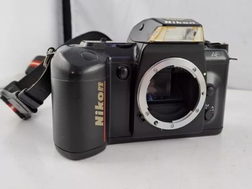 APART NIKON F-401