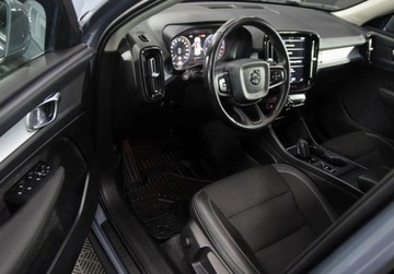 Volvo XC40 Crossover 2.0 D3 150KM 2020 Volvo XC 40 Automat_Podgrzewane fotele_ 2.0 Diesel 150KM, zdjęcie 16