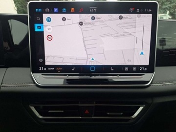 Volkswagen Tiguan II SUV Facelifting 1.5 TSI 150KM 2024 Volkswagen Tiguan serwis ASO 1.5eTSI 150KM bezwyp pakiet MatrixLED kamera3, zdjęcie 17