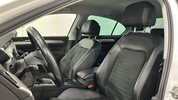 Volkswagen Passat B8 Limousine Facelifting 2.0 TSI 190KM 2021 Volkswagen Passat 2.0 TSI Elegance DSG sedan, zdjęcie 15