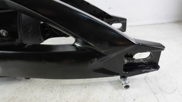 Suzuki BKing B-King GSX 1300 07-12 Wahacz Zawieszenie Tył