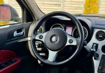 Alfa Romeo 159 Sportwagon 2.0 JTDM 16v 170KM 2010 Alfa Romeo 159 Alfa Romeo 159 2.0 JTDM 16V DPF Turismo 2.0 Diesel 170KM, zdjęcie 6