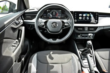 Skoda Kamiq Crossover Facelifting 1.0 TSI 115KM 2024 Škoda Kamiq Skoda Kamiq Bezwypadkowy / Salon, zdjęcie 12