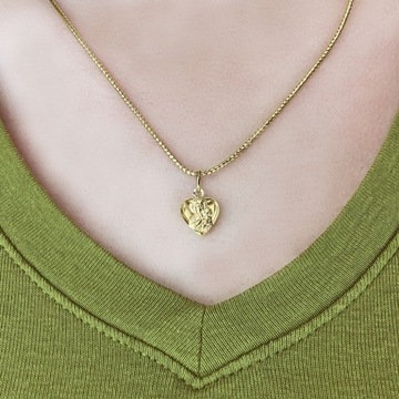 ZŁOTY MEDALIK SERDUSZKO Z MATKĄ BOSKĄ 585 CHRZEST