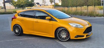 Ford Focus III Kombi 2.0 EcoBoost 250KM 2013 Focus ST 2.0 Turbo 250ps Przepiekny Doinwestowany Unikat Polecam Gwarancja, zdjęcie 30