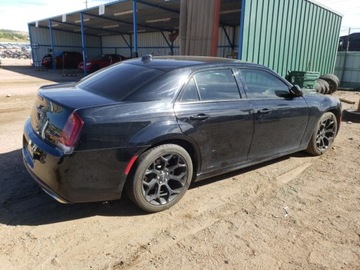 Chrysler 300C II 2021 Chrysler 300 Touring 2021 3.6l 3.6 Benzyna 260KM, zdjęcie 2