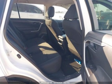 Toyota 2021 Toyota RAV4 2021r., LE, od ubezpieczalni 2.5 Benzyna 203KM, zdjęcie 9
