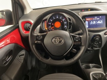 Toyota Aygo II Hatchback 3d Facelifting 1.0 VVT-i 72KM 2018 Toyota Aygo 1.0 VVT-i X-play II (2014-) Toyota Ayg, zdjęcie 11