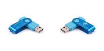 Флеш-накопитель Twister 32 ГБ USB 2.0 с гравировкой конца года для ВЫПУСКНИКОВ