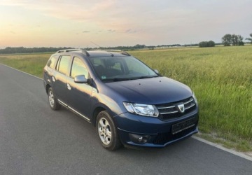 Dacia Logan II MCV Tce 90KM 2015 Dacia Logan Dacia Logan II 0,9 TCE Laureat bezwypadkowa Benzyna 90KM