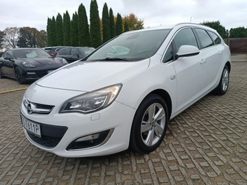 Opel Astra J Sports Tourer 1.4 Turbo ECOTEC 140KM 2012 Opel Astra 1,4 benzyna 140KM zarejestrowany