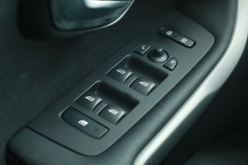 Volvo V40 II Hatchback 1.6 D2 115KM 2013 Volvo V40 Cross Country 1.6 D2, Navi, Klima, zdjęcie 15