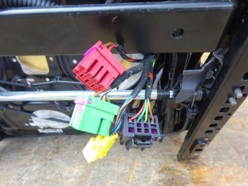 AUDI A5 8T COUPE SEDADLO LEVÝ PŘEDNÍ ŘIDIČE OHŘÍVAČ KŮŽE ČERNÁ SOUL