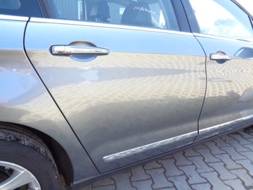 CITROEN C5 III СЕДАН ЗАДНЯЯ ПРАВАЯ ДВЕРЬ 08>