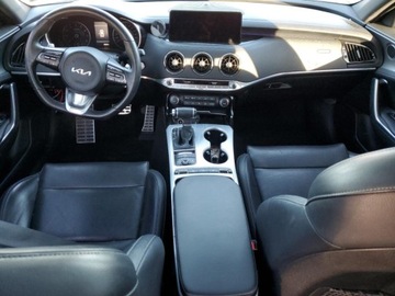 Kia Stinger 2022 Kia Stinger GT1 2022 3.3l 3.3 Benzyna 368KM, zdjęcie 8