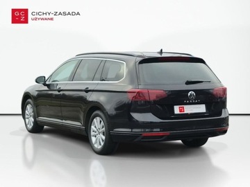 Volkswagen Passat B8 Variant Facelifting 2.0 TDI SCR 150KM 2022 Volkswagen Passat Variant FULL LEDDSG Masaze Virtual HAK Faktura VAT, zdjęcie 2