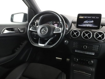 Mercedes Klasa B W246 Sports Tourer Facelifting 2.0 220 184KM 2018 Mercedes B 220 4x4 automat full LED navi klima, zdjęcie 15