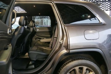 Jeep Grand Cherokee IV 2021 Jeep Grand Cherokee Limited 5.7 HEMI Hak 352KM Szyberdach 4x4 Skory Navi M, zdjęcie 9