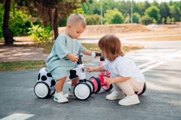 Детские ходунки Lionelo SAMMY, беговел, розовый