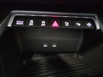 Audi A3 8Y Limousine Facelifting 1.5 35 TFSI 150KM 2025 AUDI A3 35 TFSI Advanced Sedan 1.5 (150KM) 2025, zdjęcie 9