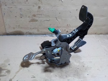 Peugeot 307 1.6 HDI PEDAŁ HAMULCA I SPRZĘGŁA