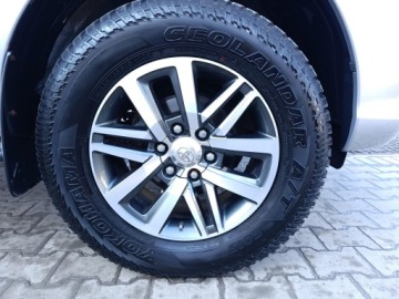 Toyota Hilux VIII Pojedyncza kabina 2.4 D-4D 150KM 2019 Toyota Hilux 2.4 D-4D Double Cab SR5 4x4 Toyota Hi, zdjęcie 9
