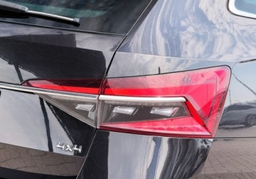 Skoda Superb III Kombi Facelifting 2.0 TDI 190KM 2019 Skoda Superb 4x4 Matrix-LED Kamera Navi Canton Salon PL FVAT23, zdjęcie 5