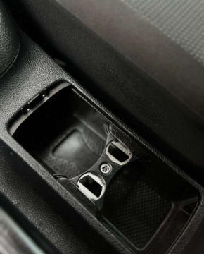 Volkswagen Golf VI Hatchback 5d 1.4 TSI 122KM 2009 Volkswagen Golf AUTOMAT DSG Hak Niski przebieg Warszawa 1.4 Benzyna 122KM, zdjęcie 23