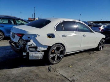 Mercedes Klasa C W206 2024 Mercedes-Benz Klasa C 300 2024 2.0 Benzyna 255KM, zdjęcie 3