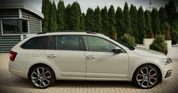Skoda Octavia III RS Kombi Facelifting 2.0 TDI 184KM 2018 Skoda Octavia (nr 202) 2.0 184KM DSG Nawigacja Tempomat Parktronik Gwaranc, zdjęcie 3