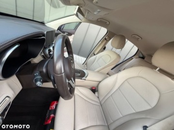 Mercedes GLC C253 2020 Mercedes-Benz GLC Mercedes-Benz GLC 200 4Matic 9G-TRONIC AMG Line Plus 2.0, zdjęcie 20