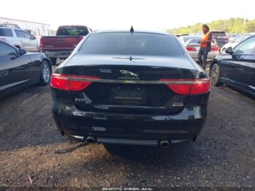 Jaguar XF II 2018 Jaguar XF 25T Premium 2018 2.0l 2.0 Benzyna 247KM, zdjęcie 4