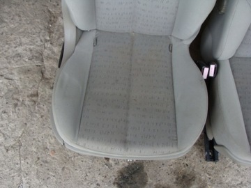 Комплект переднего левого и правого сиденья Renault Scenic II 2